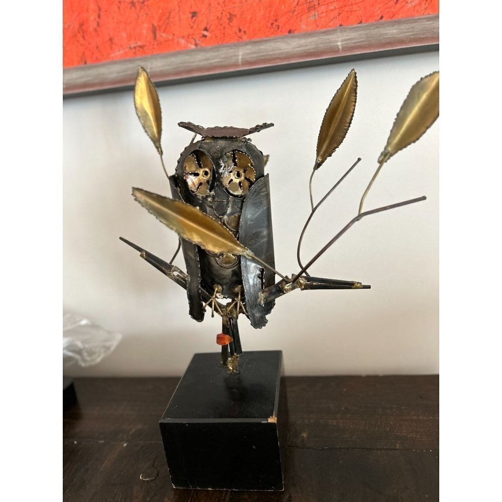 Vintage Hand-made Metal Sculpture OWL Pedestal Gallery Singed
